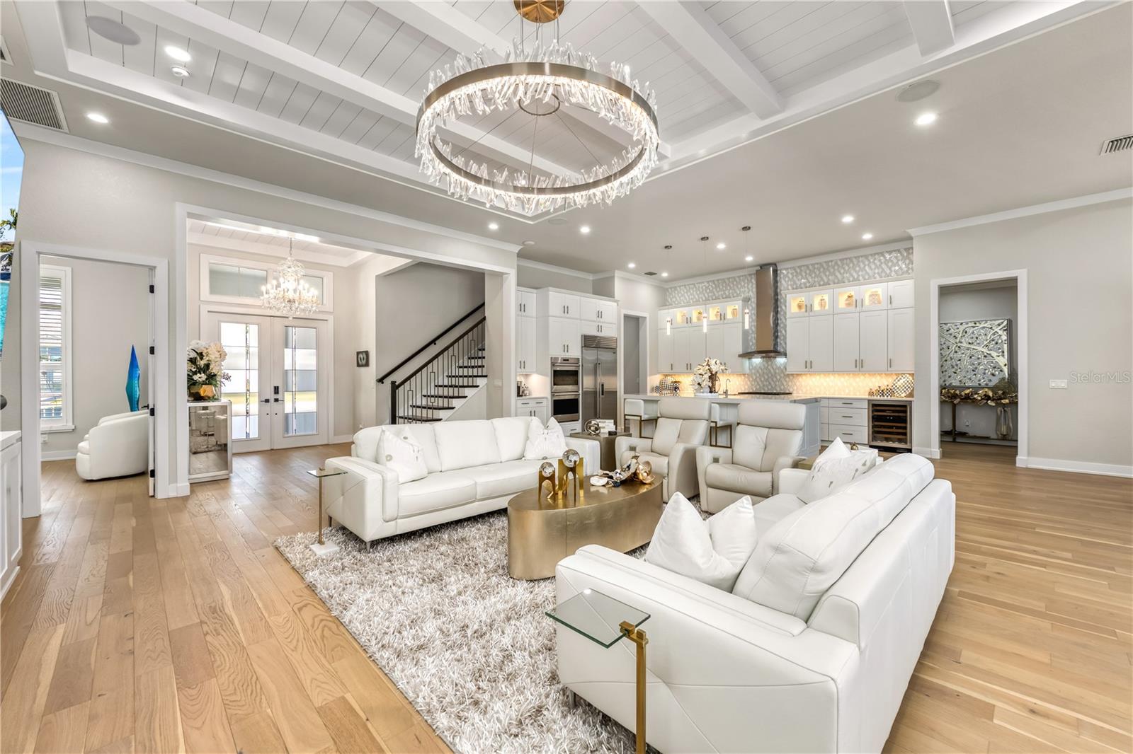 Image 9 of 88 For 8281 Redonda Loop