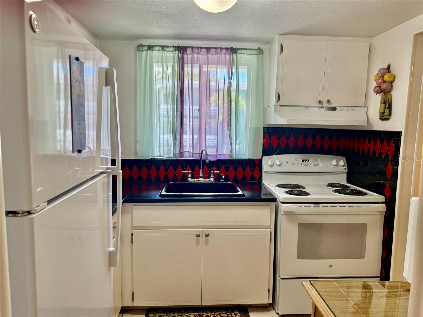 Image 6 of 15 For 1825 Restful Drive N22