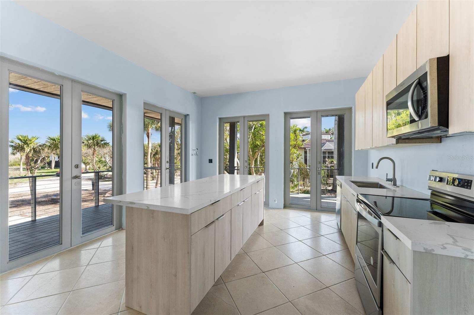 Image 29 of 54 For 4150 Dingman Drive