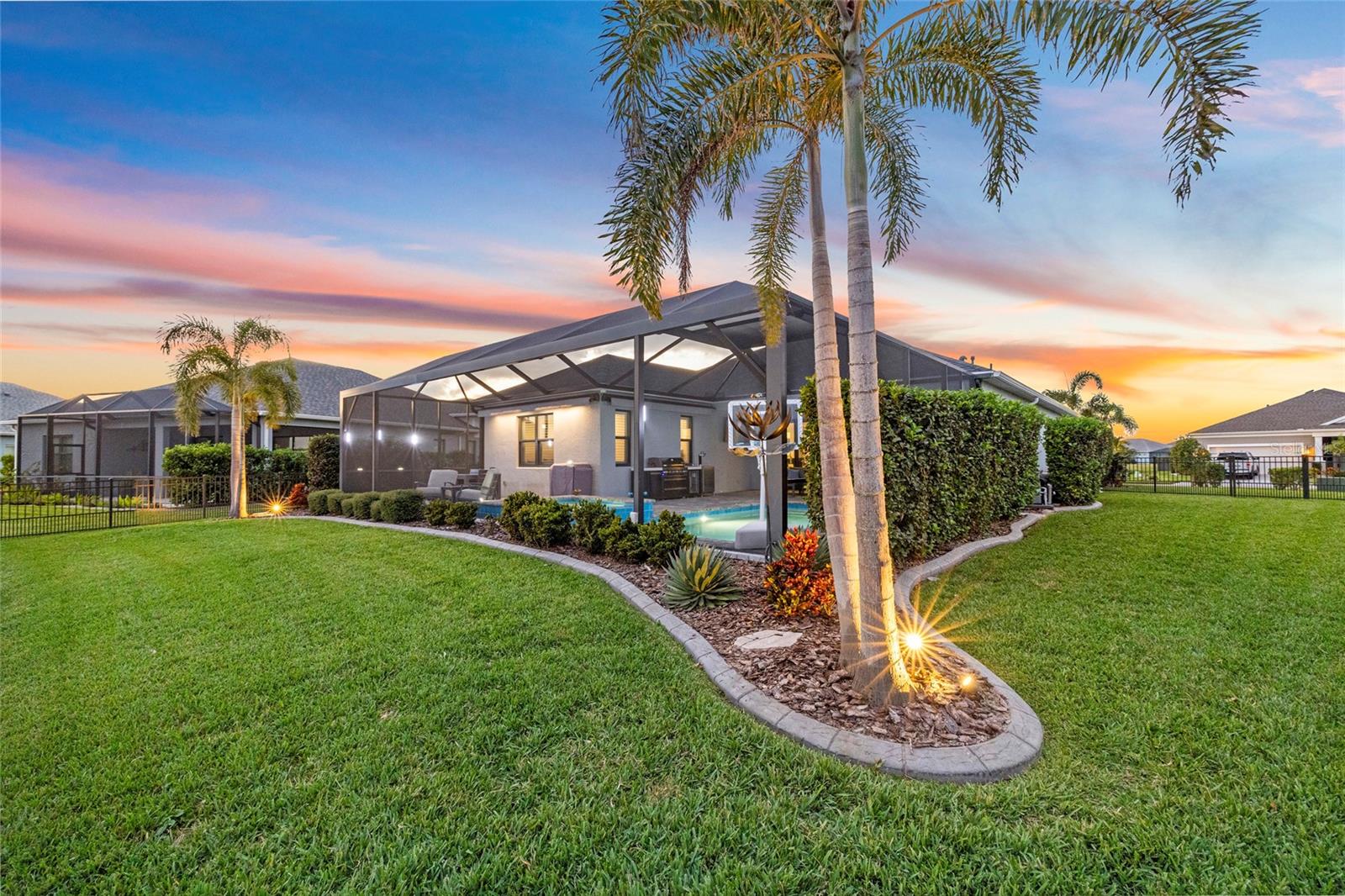 Image 44 of 54 For 13784 Old Creek Court