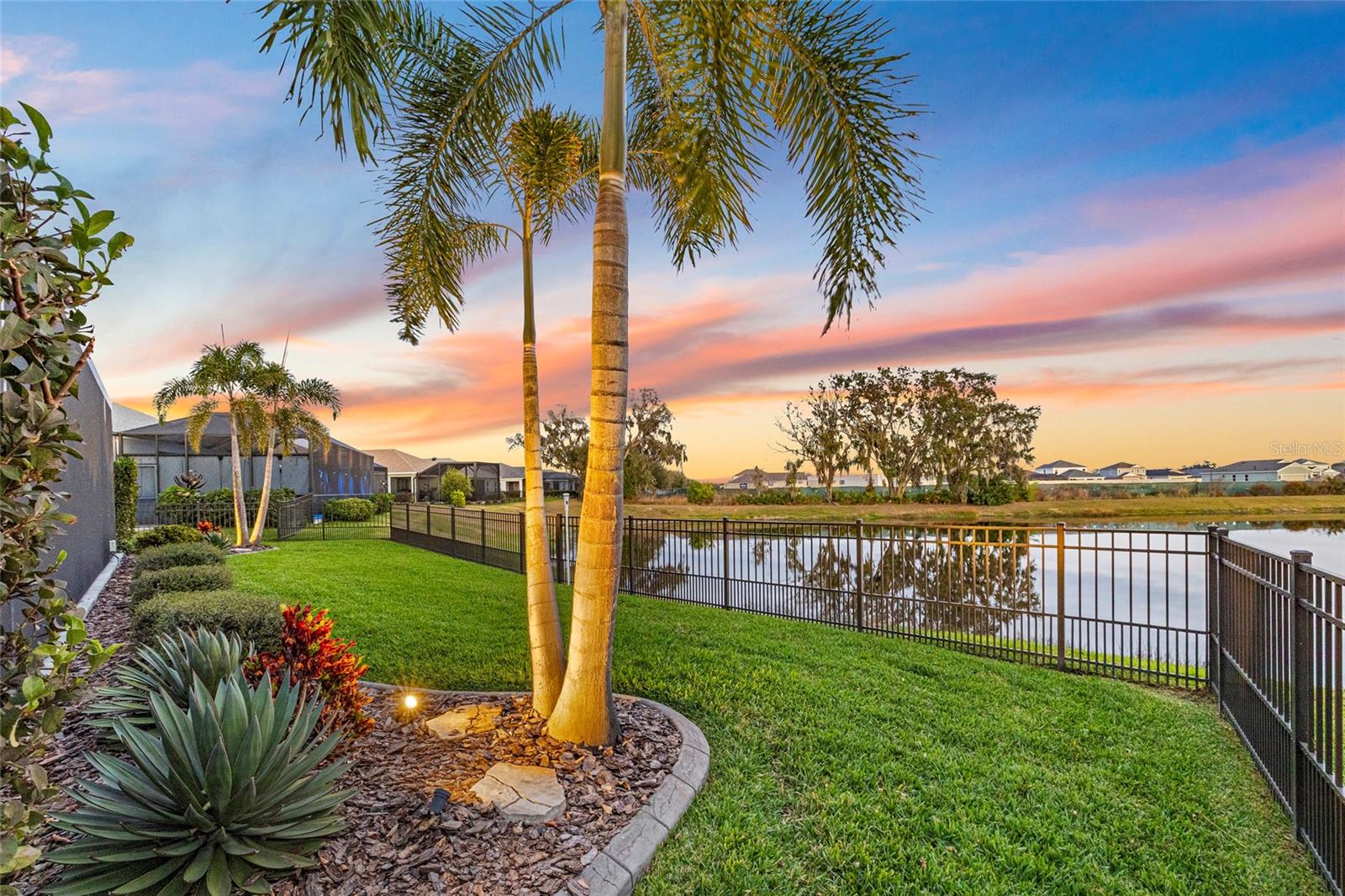 Image 45 of 54 For 13784 Old Creek Court