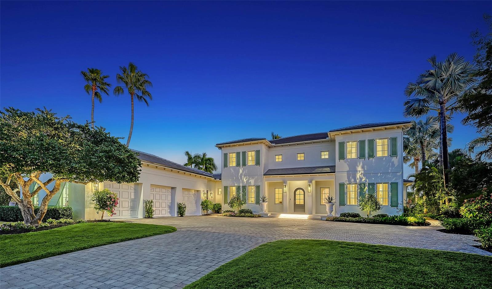 Image 12 of 79 For 70 Lighthouse Point Drive