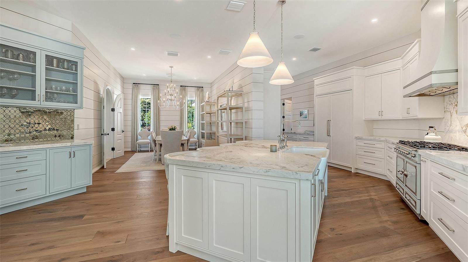 Image 31 of 79 For 70 Lighthouse Point Drive