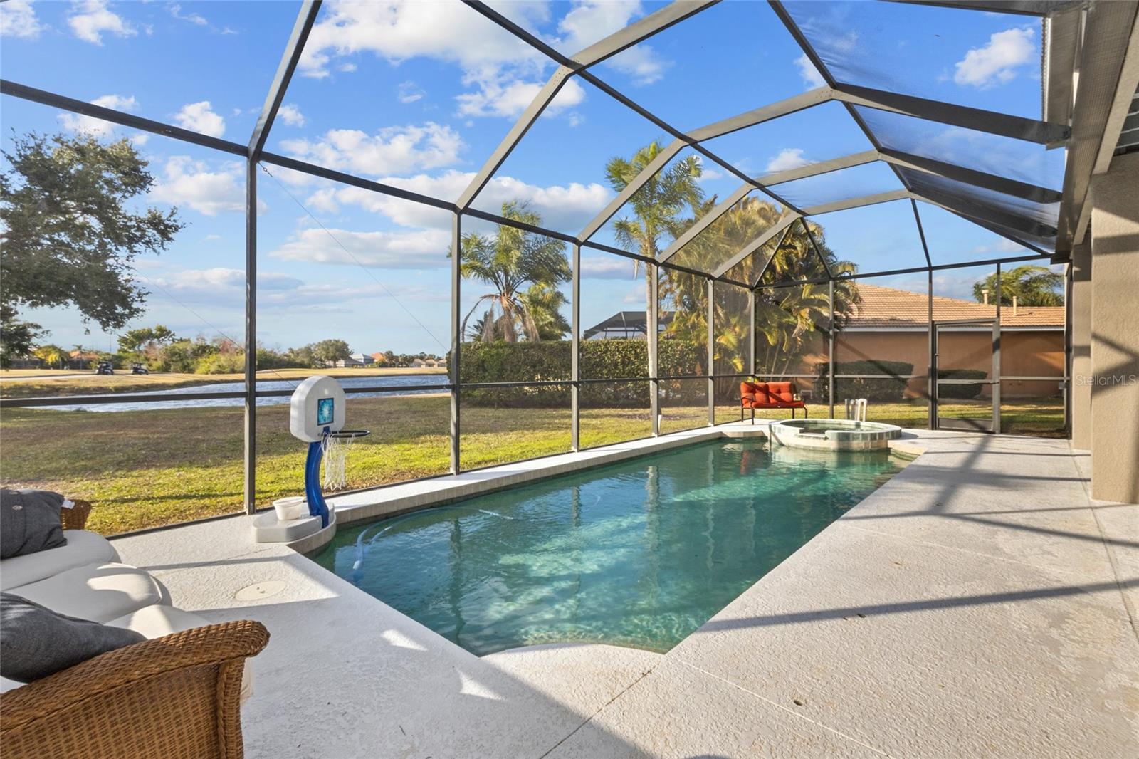 Image 18 of 61 For 8844 Stone Harbour Loop