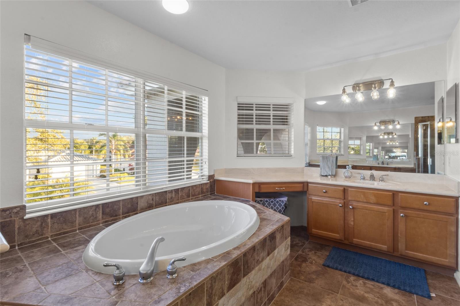 Image 24 of 61 For 8844 Stone Harbour Loop