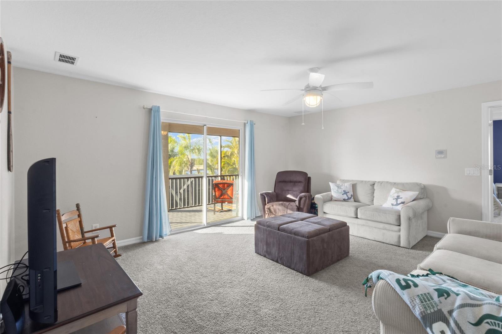 Image 38 of 61 For 8844 Stone Harbour Loop