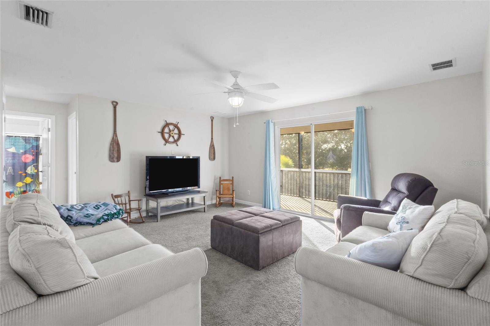 Image 39 of 61 For 8844 Stone Harbour Loop