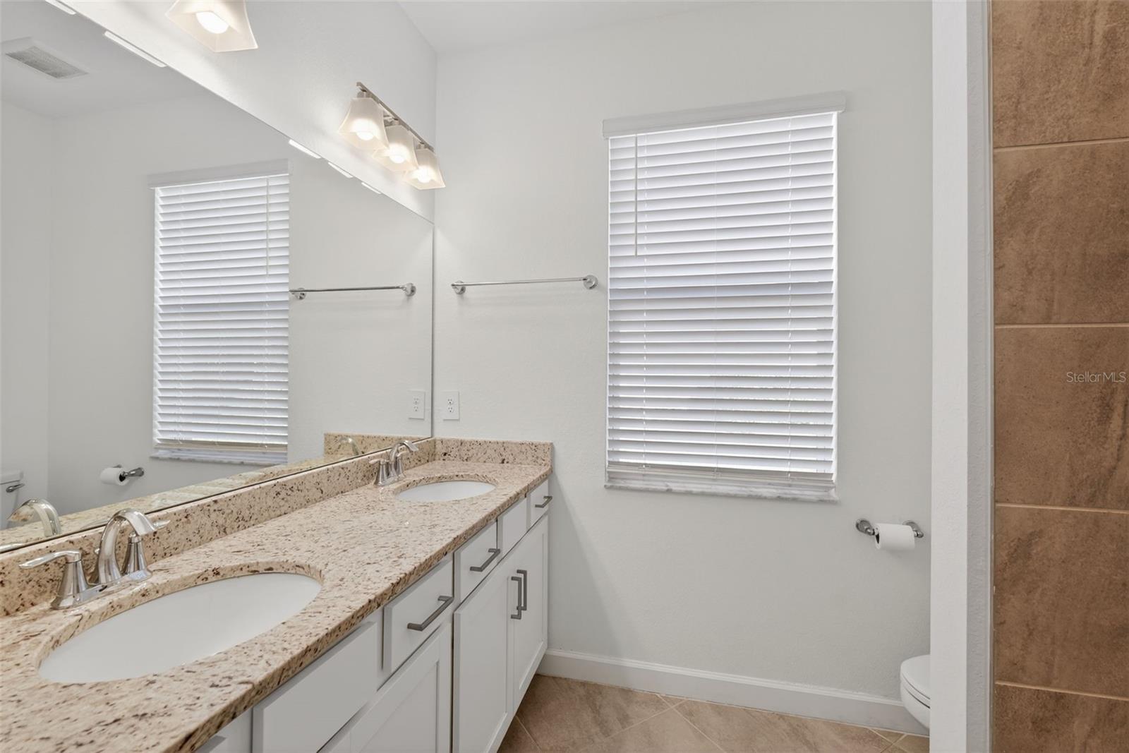 Image 33 of 89 For 17364 Walnut Run Drive