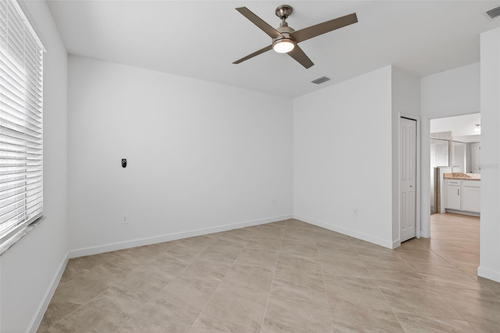 Image 42 of 89 For 17364 Walnut Run Drive