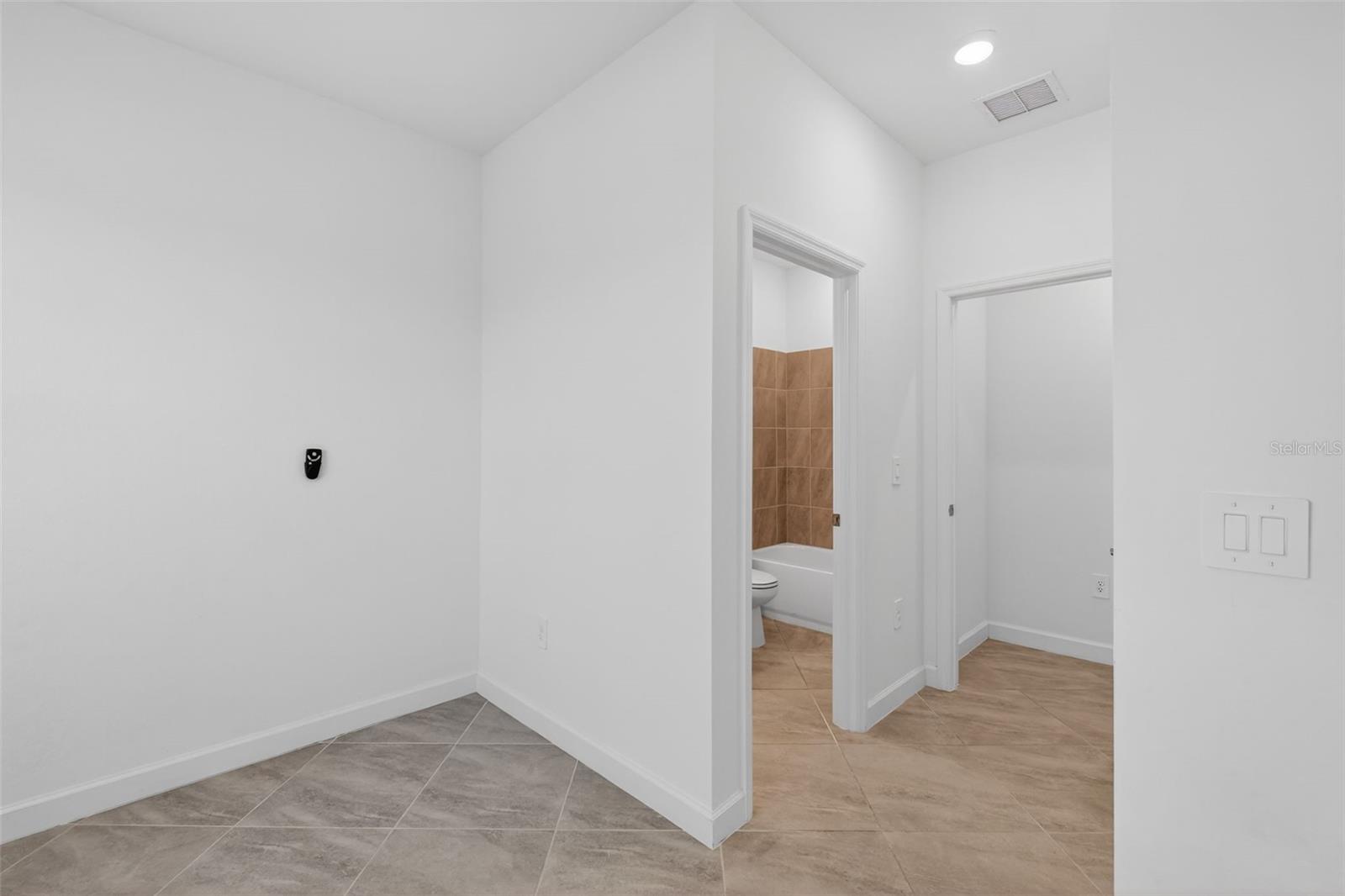 Image 46 of 89 For 17364 Walnut Run Drive