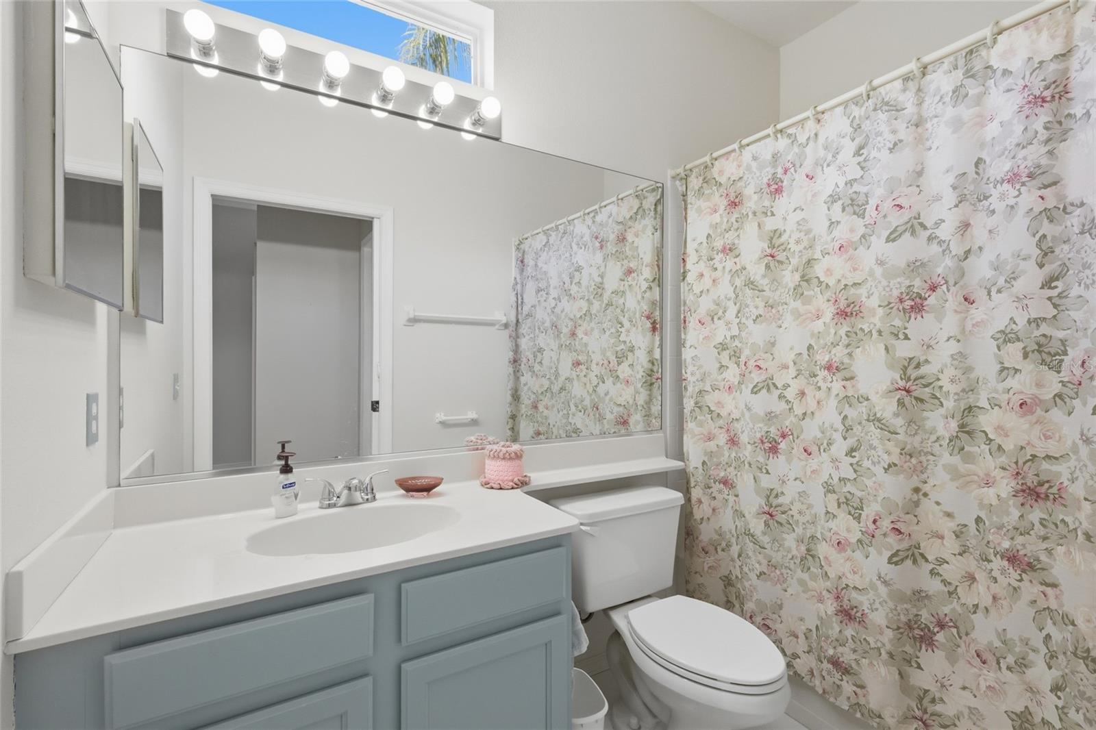 Image 17 of 30 For 6290 Buckingham Street