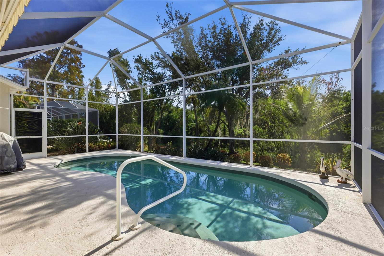 Image 23 of 30 For 6290 Buckingham Street