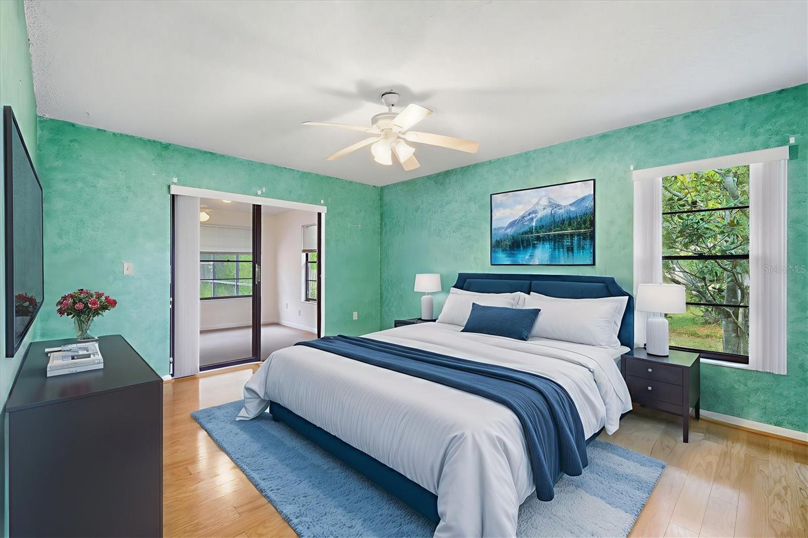 Image 24 of 41 For 4922 29th Ln E