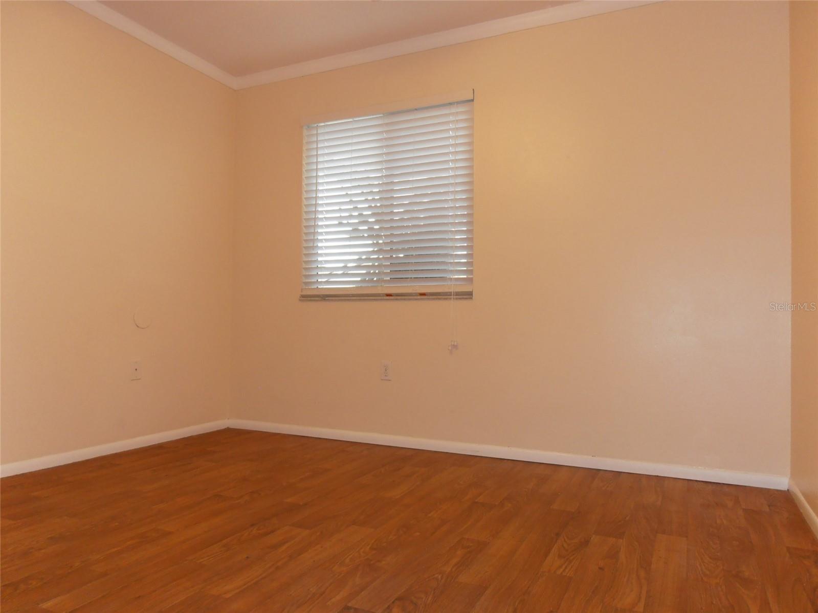 Image 12 of 32 For 4106 39th Street W