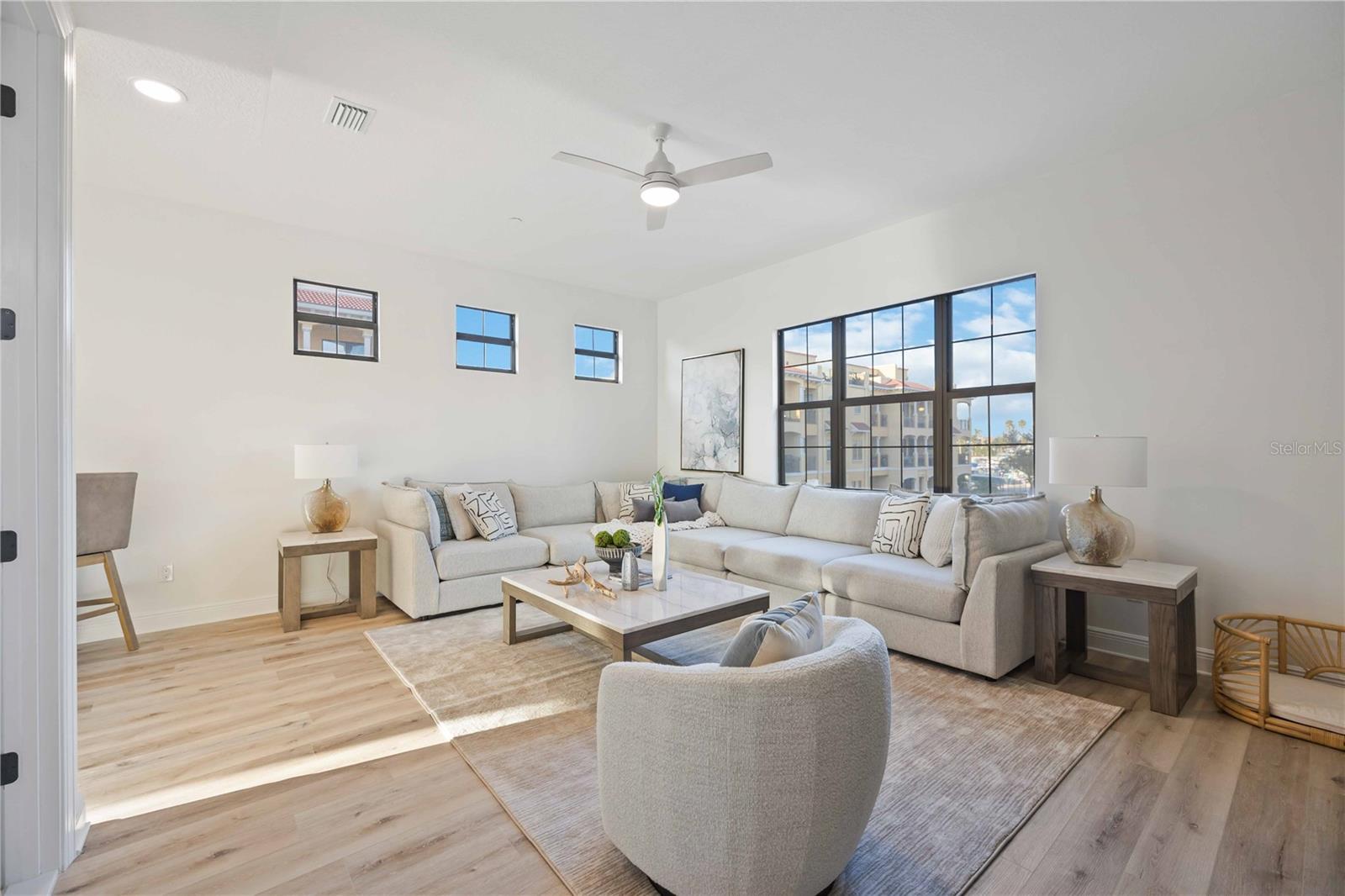 Image 23 of 76 For 6424 Margarita Shores Lane B31