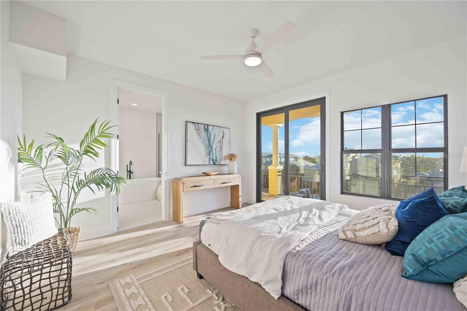 Image 28 of 76 For 6424 Margarita Shores Lane B31