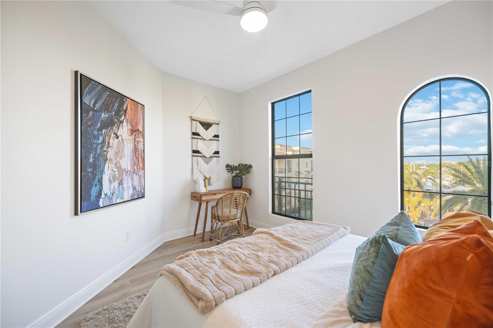 Image 37 of 76 For 6424 Margarita Shores Lane B31