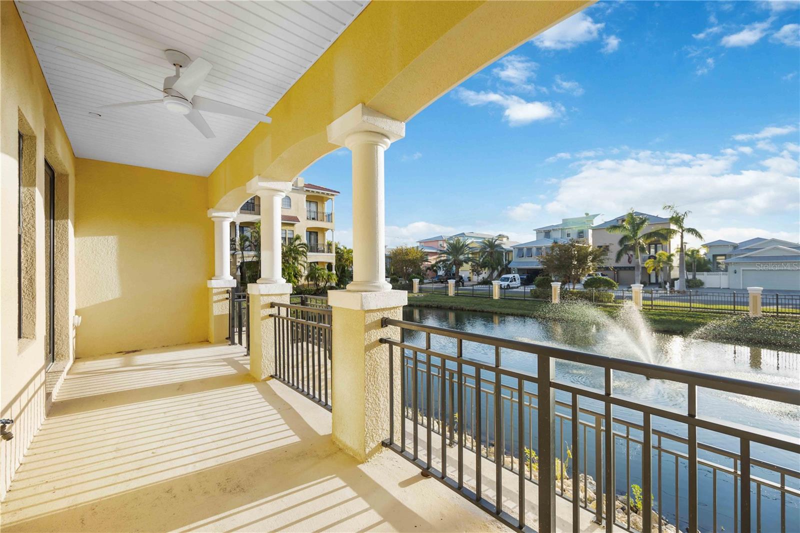 Image 38 of 76 For 6424 Margarita Shores Lane B31