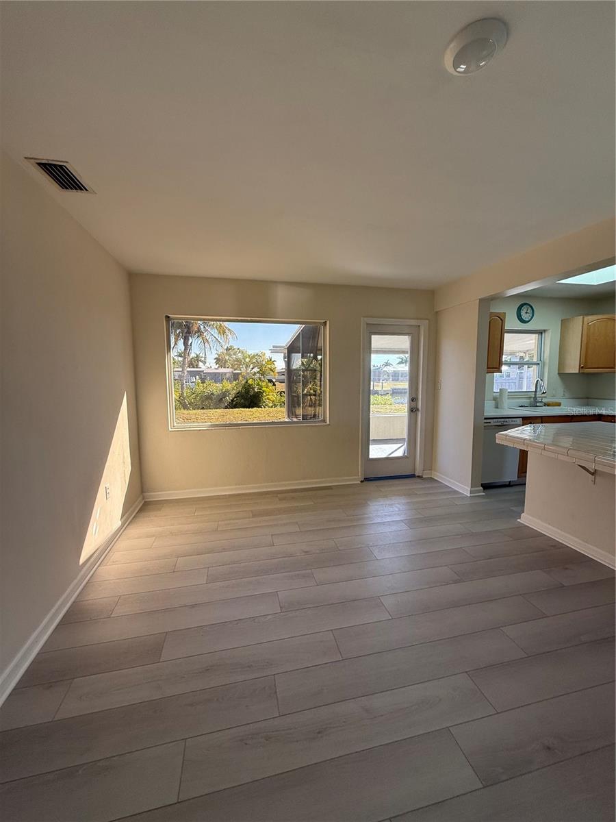 Image 12 of 22 For 220 Mentel Terrace