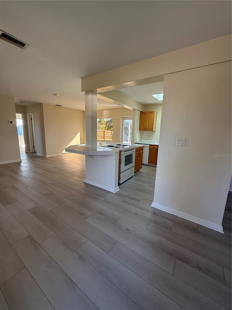 Image 3 of 22 For 220 Mentel Terrace