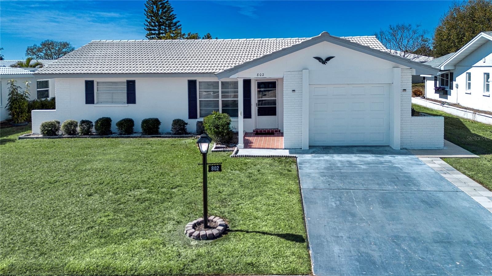 Image 5 of 65 For 802 Buttonwood Drive