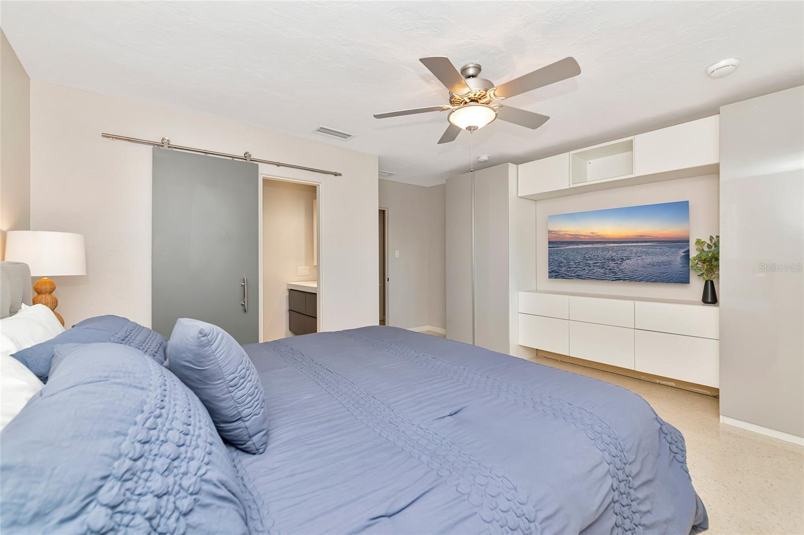 Image 31 of 56 For 2639 Bougainvillea Street