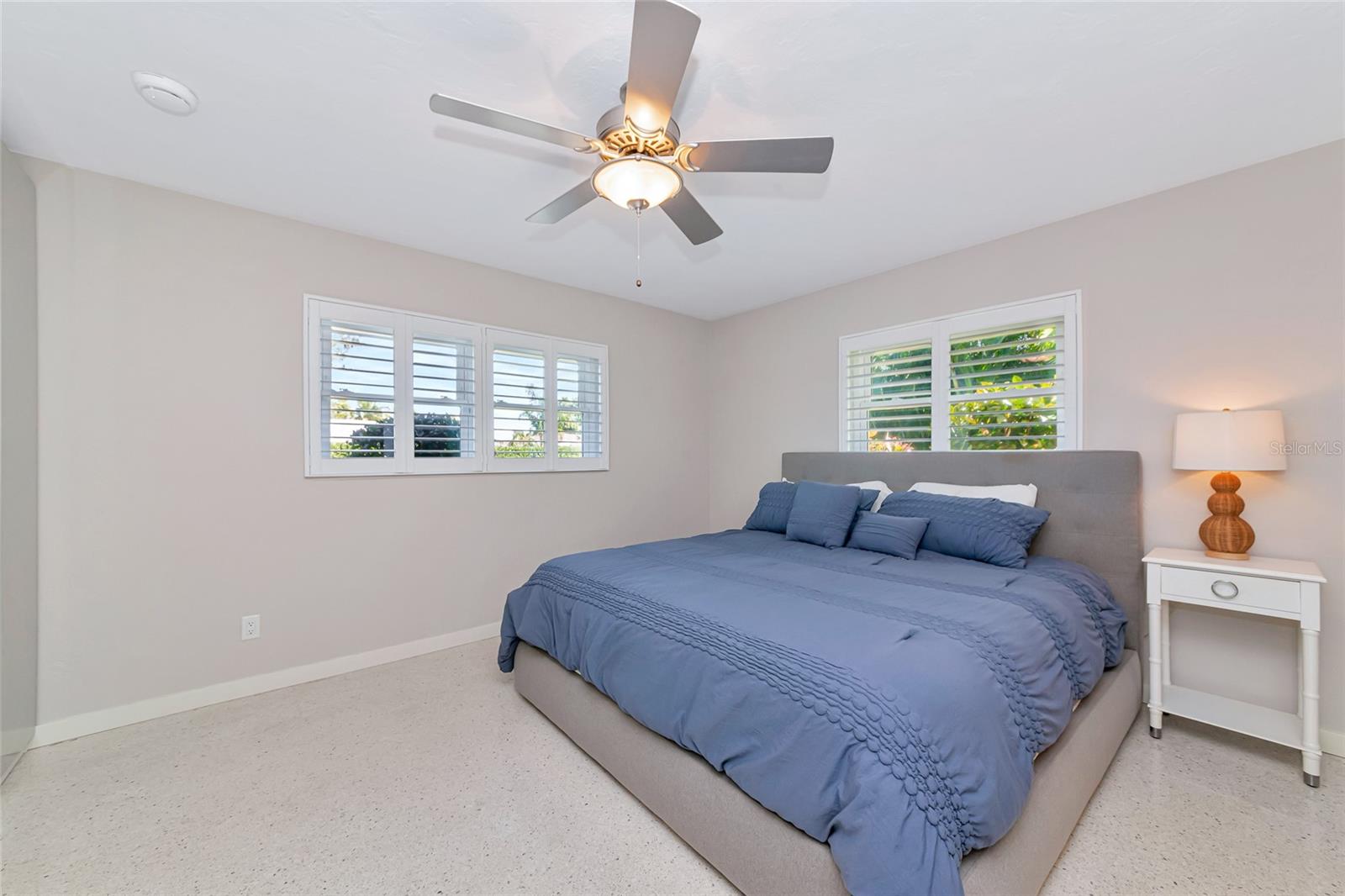 Image 32 of 56 For 2639 Bougainvillea Street