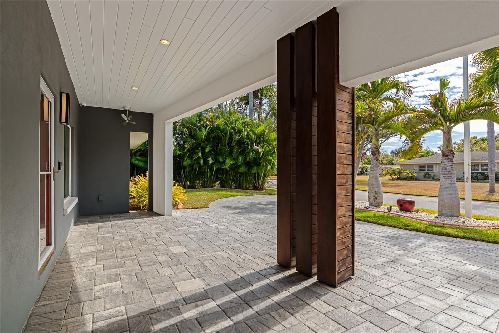 Image 45 of 56 For 2639 Bougainvillea Street