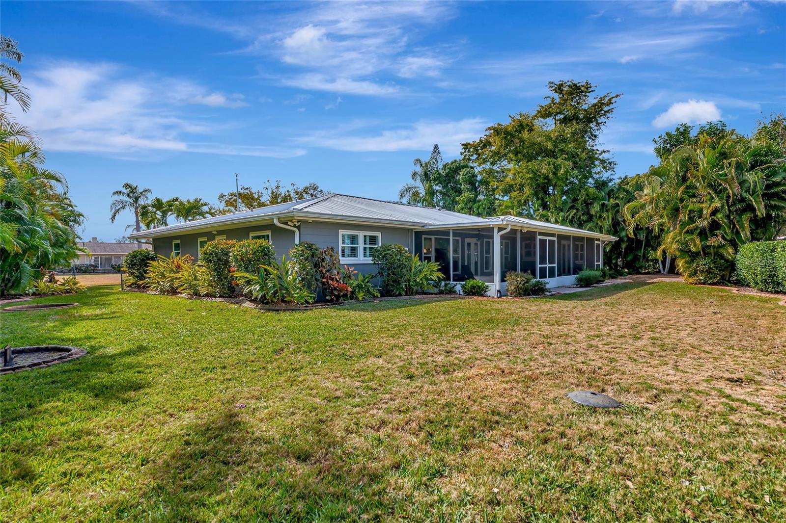 Image 49 of 56 For 2639 Bougainvillea Street