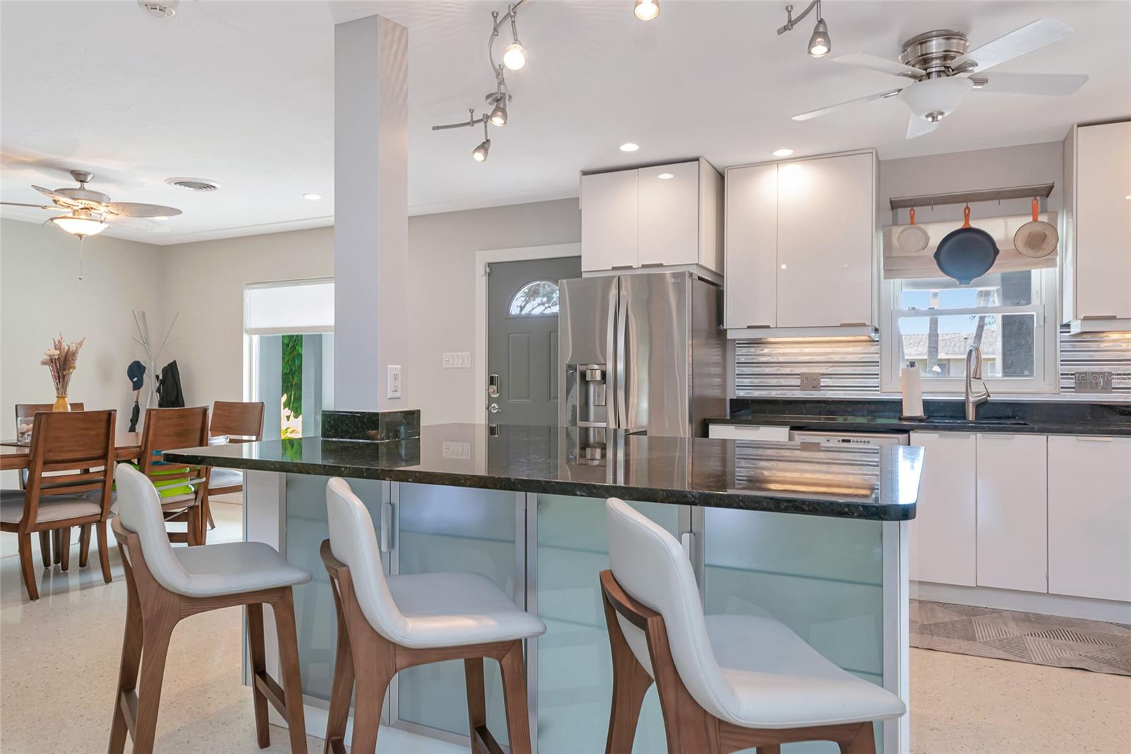 Image 9 of 56 For 2639 Bougainvillea Street