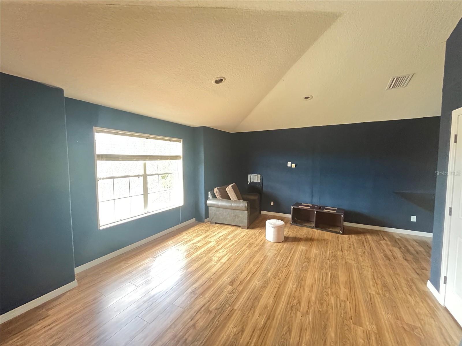 Image 12 of 15 For 6139 46th Street E