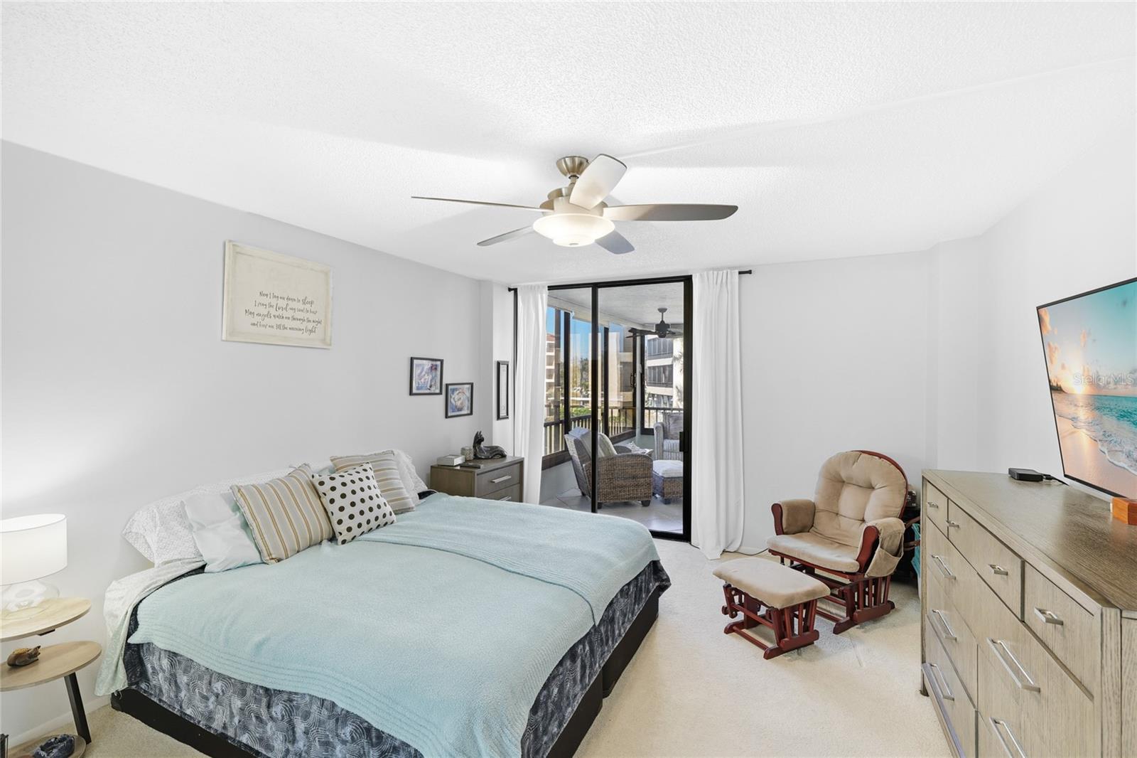 Image 14 of 45 For 8776 Midnight Pass Road C204