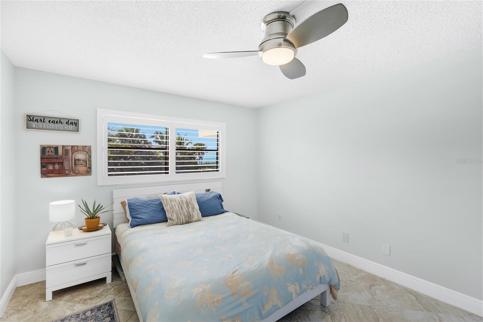 Image 18 of 45 For 8776 Midnight Pass Road C204