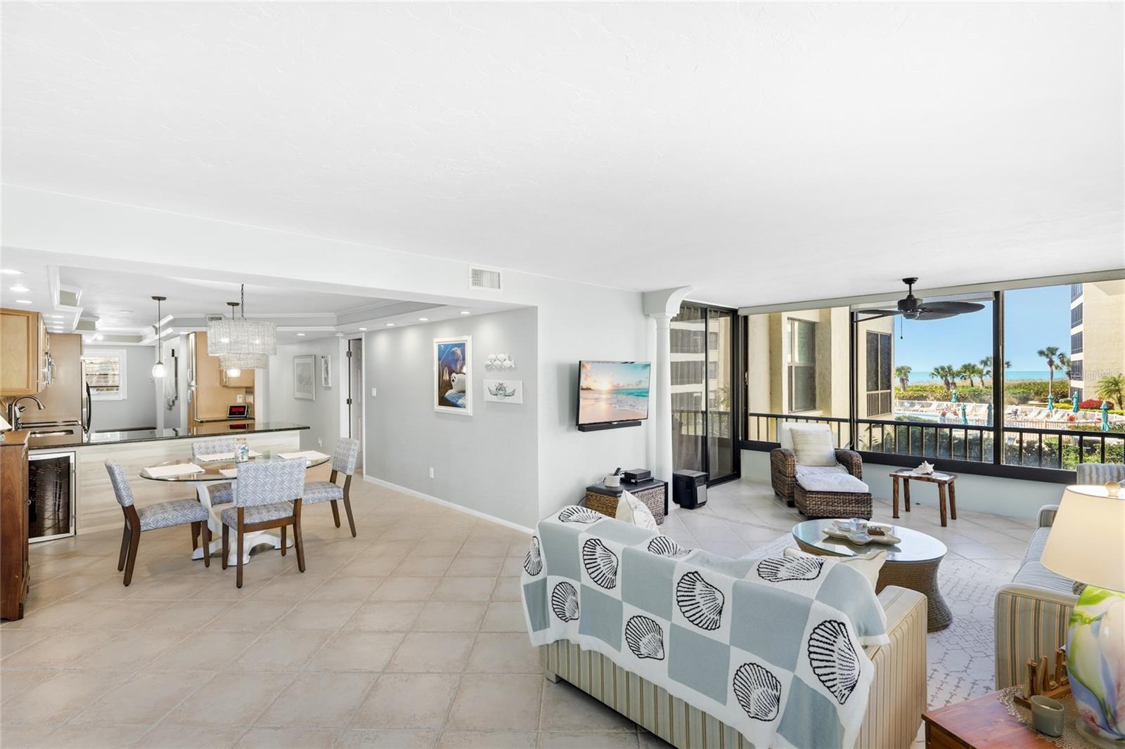 Image 3 of 45 For 8776 Midnight Pass Road C204