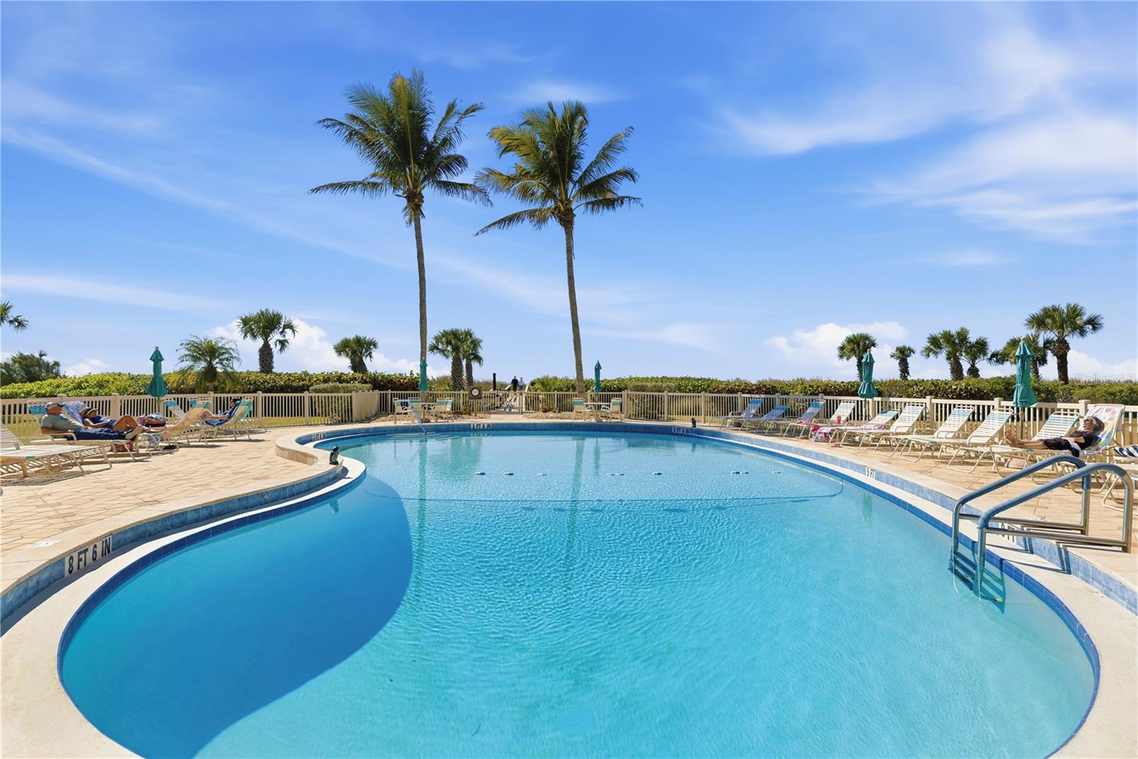 Image 31 of 45 For 8776 Midnight Pass Road C204