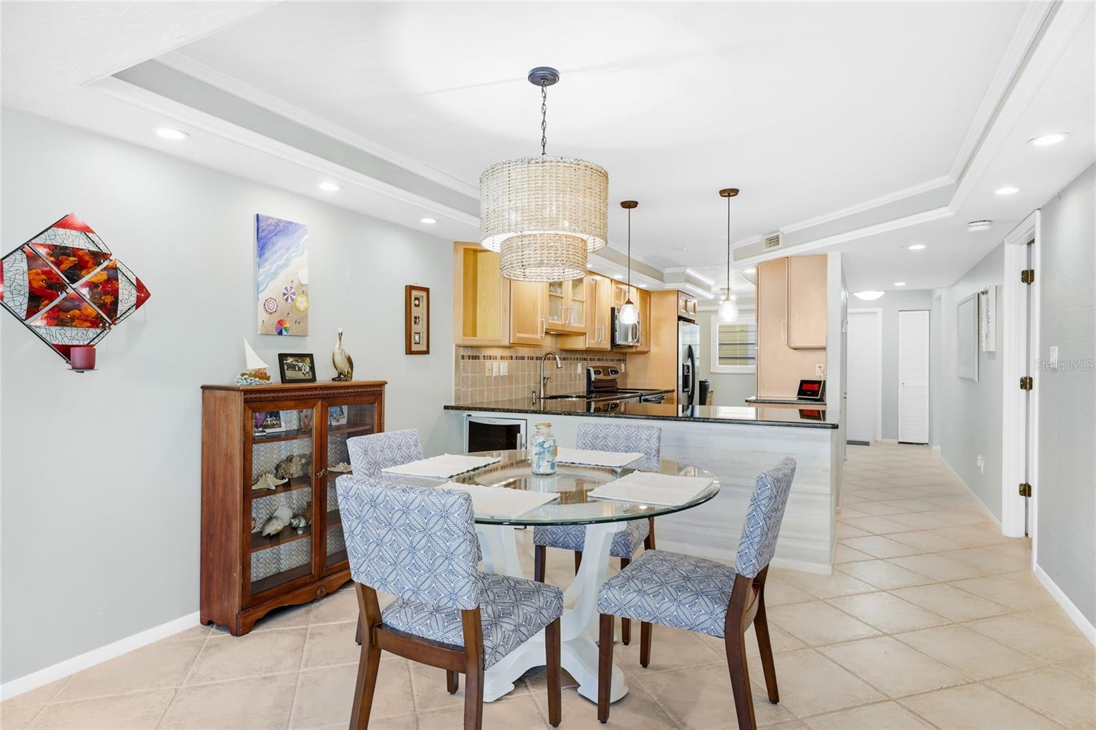 Image 8 of 45 For 8776 Midnight Pass Road C204