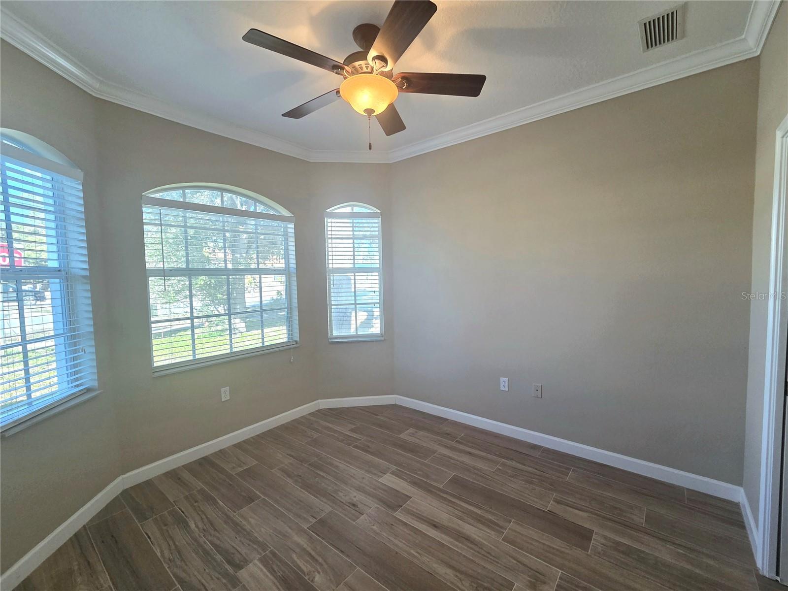 Image 21 of 29 For 2898 Ashton Road