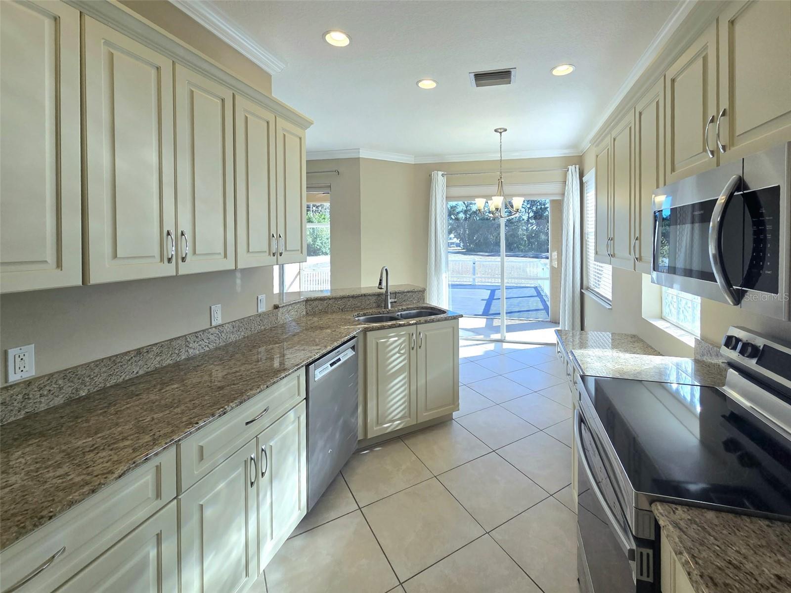 Image 5 of 29 For 2898 Ashton Road