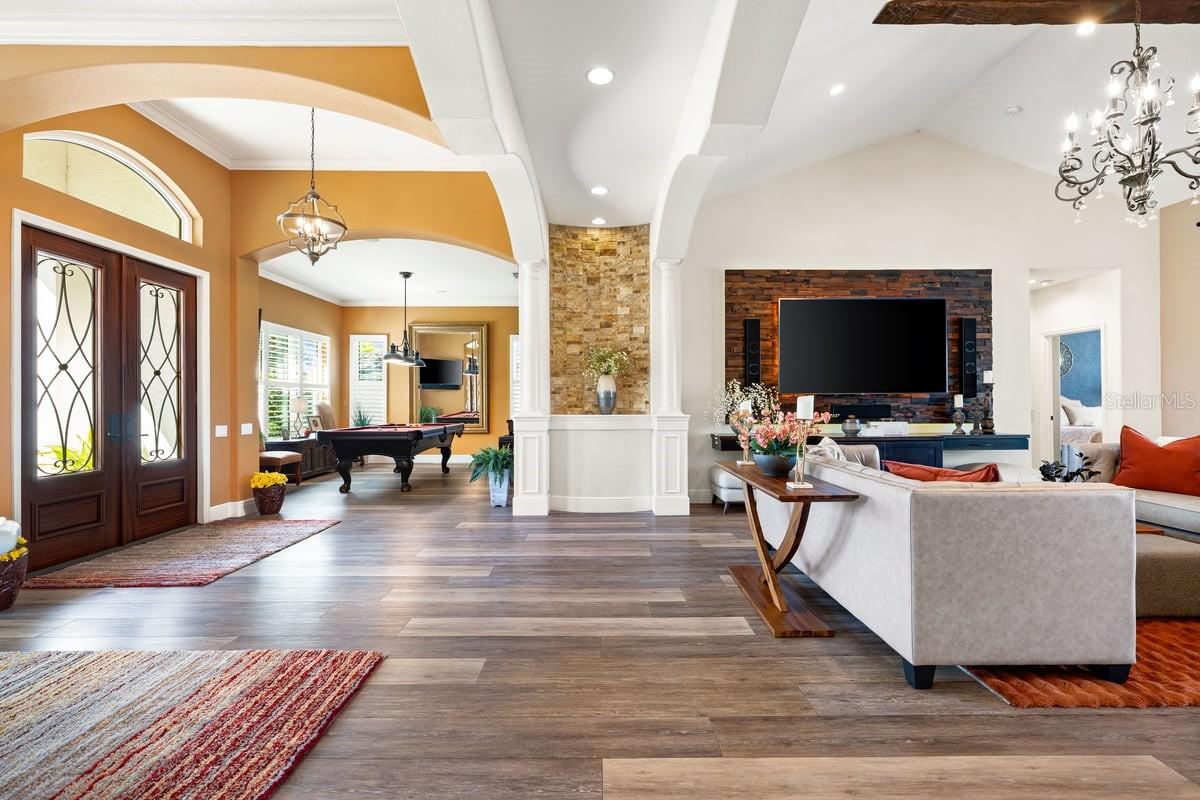 Image 11 of 97 For 3314 Charles Macdonald Drive