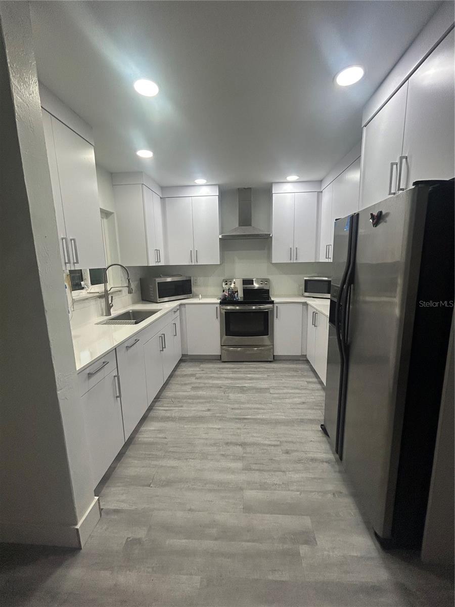 Image 22 of 26 For 16705 298th Terrace