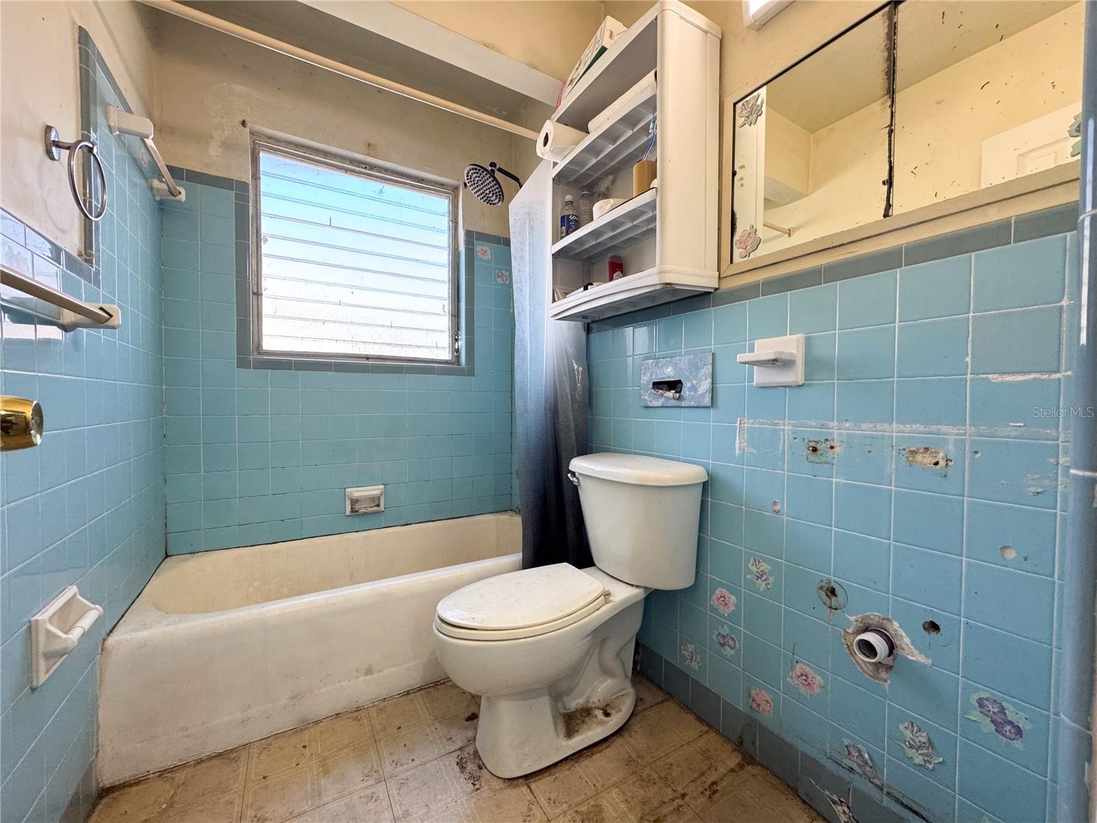 Image 9 of 26 For 1936 Allendale Avenue