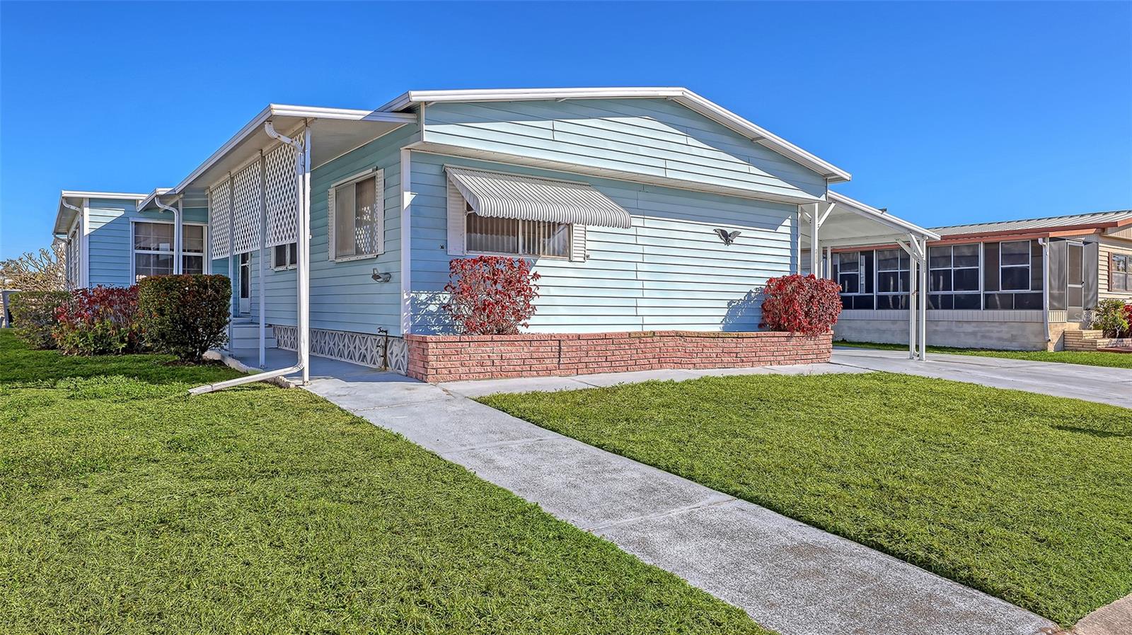 Details for 203 50th Avenue Plaza E, BRADENTON, FL 34203