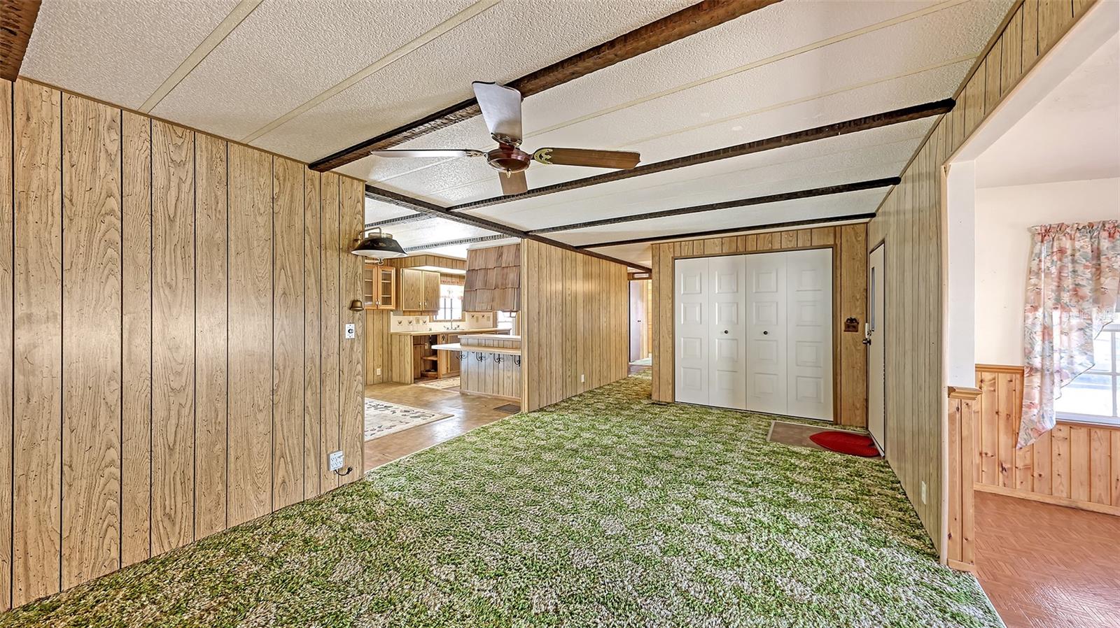 Image 16 of 44 For 203 50th Avenue Plaza E