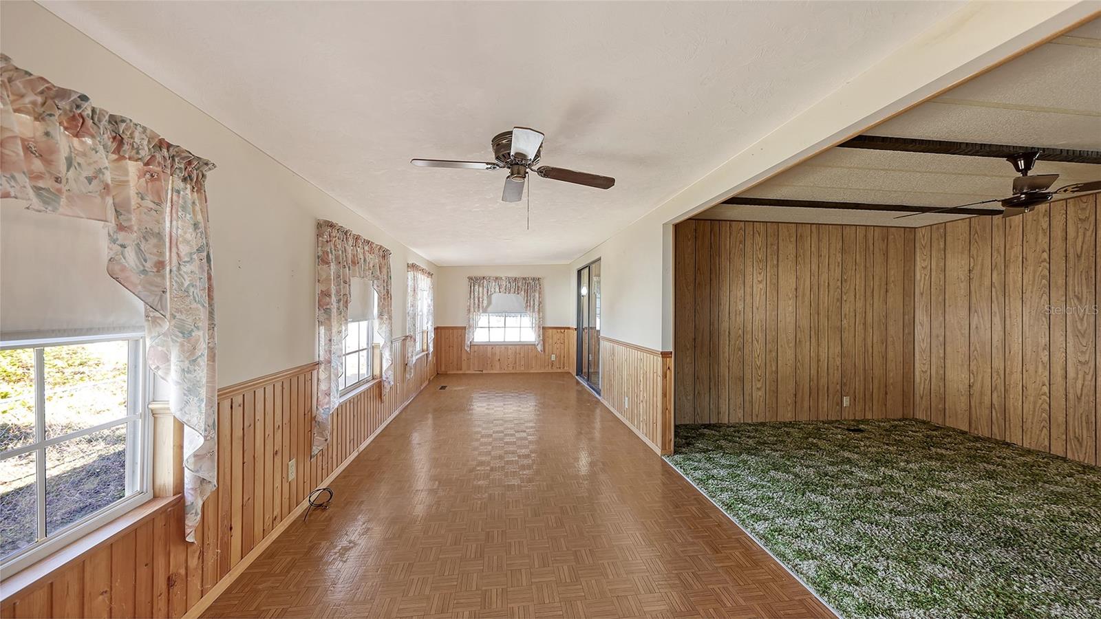 Image 18 of 44 For 203 50th Avenue Plaza E