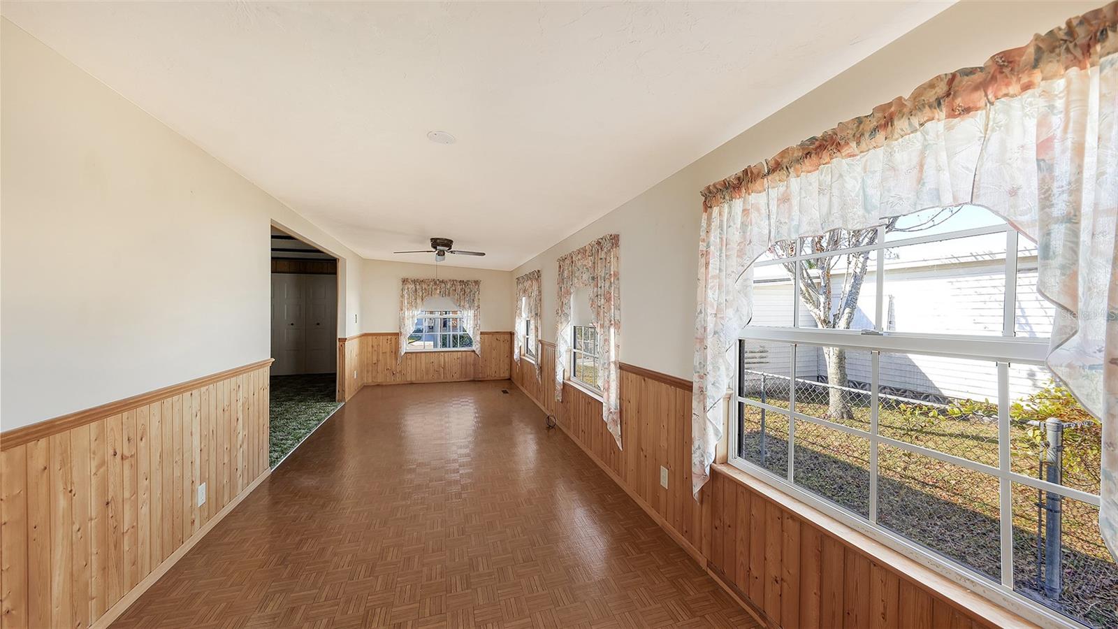 Image 19 of 44 For 203 50th Avenue Plaza E