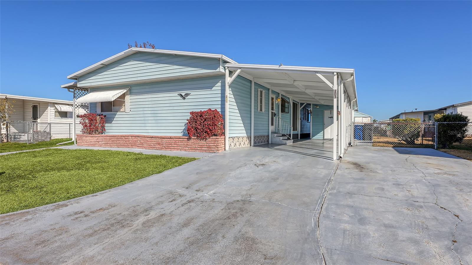 Image 3 of 44 For 203 50th Avenue Plaza E