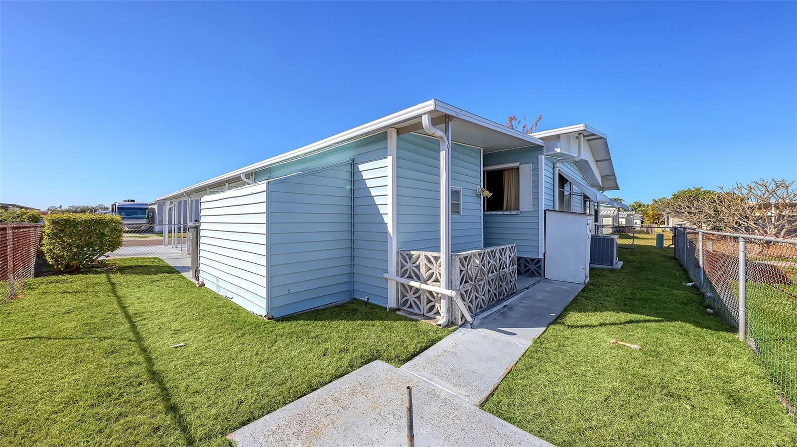 Image 34 of 44 For 203 50th Avenue Plaza E