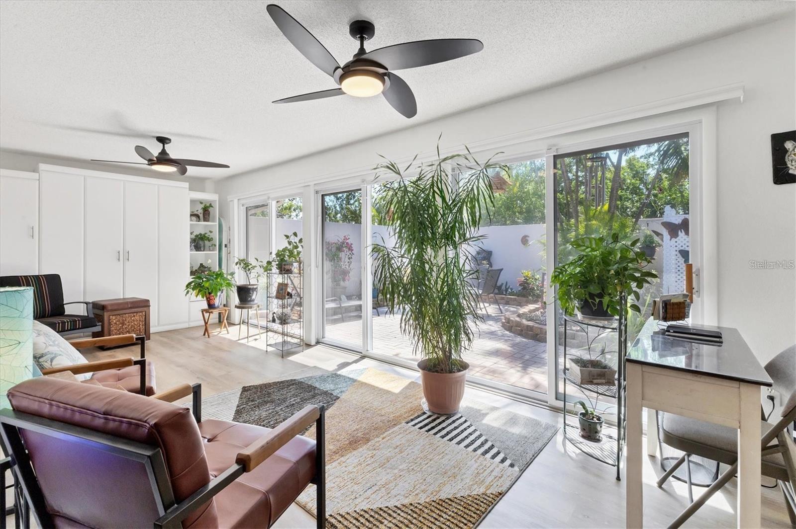 Image 27 of 43 For 6304 Pelican Drive