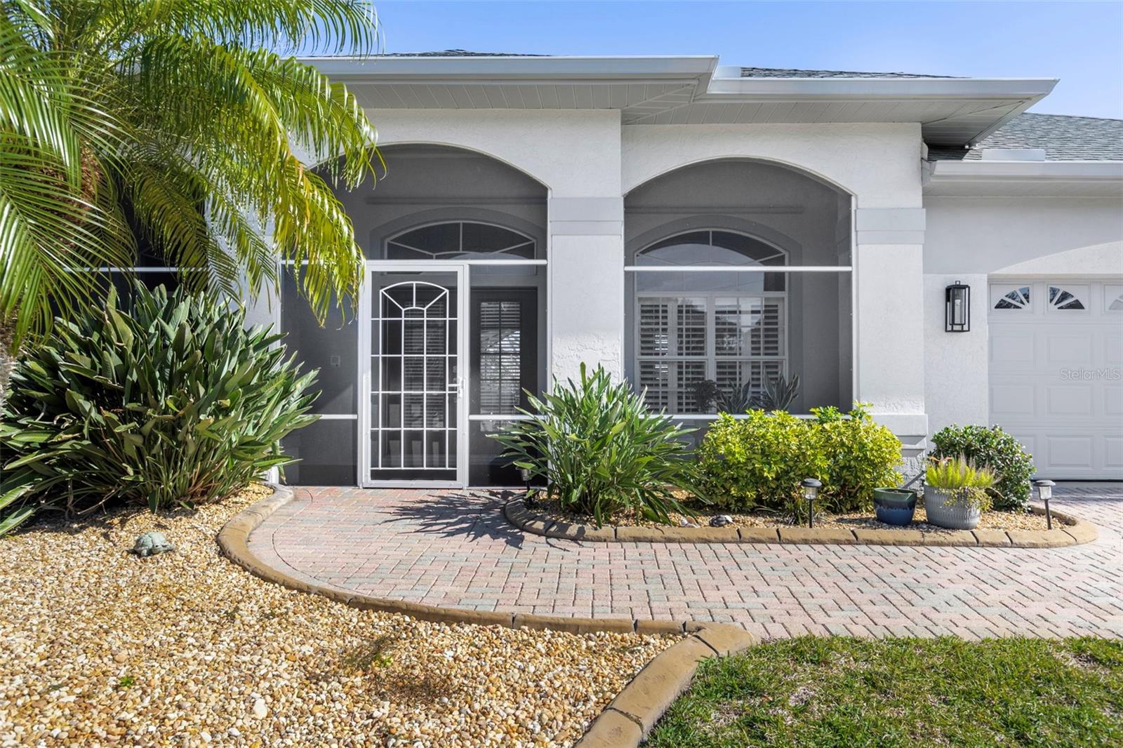 Image 10 of 52 For 107 Abercrombie Avenue