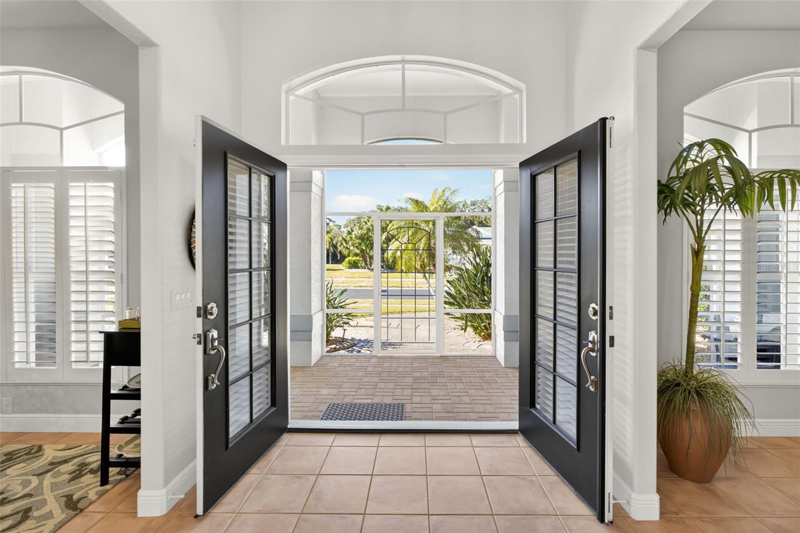 Image 14 of 52 For 107 Abercrombie Avenue